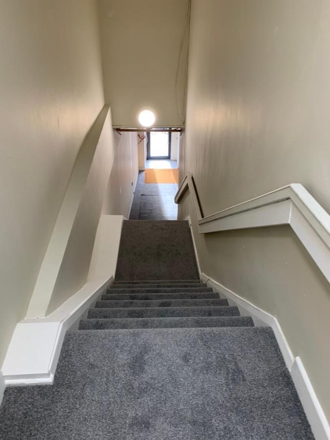 The Plaza Suites High St Bangor Екстериор снимка