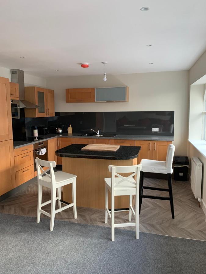 The Plaza Suites High St Bangor Екстериор снимка